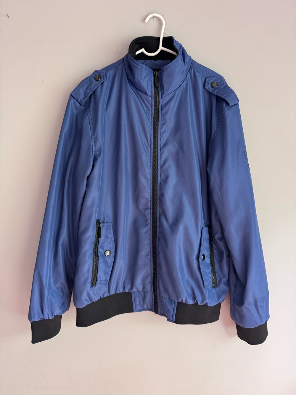 Men’s Royal Blue Puffer-Style Jacket with Zip Front S